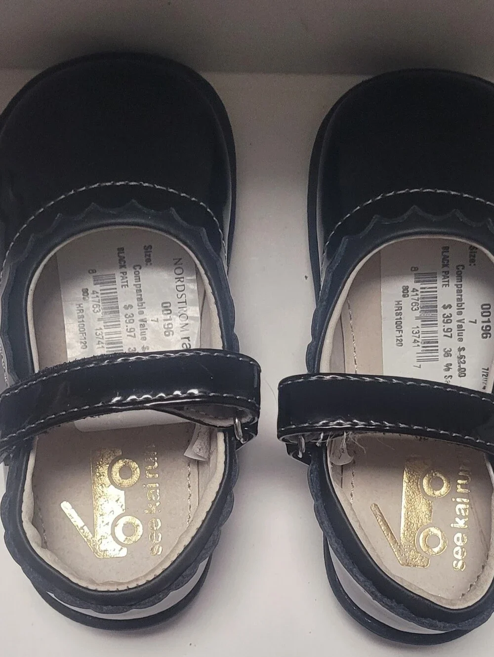 Nordstrom See Kai Run Girls Black Patent Mary Jane Flats with Scalloped Edge